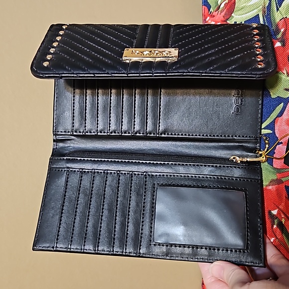 NWT bebe Black Wallet - Picture 3 of 7